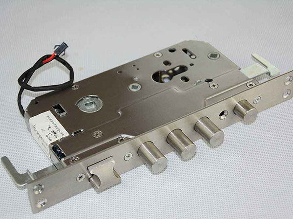 南明24小时上门开锁公司