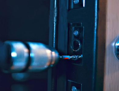 南明24小时上门开锁公司